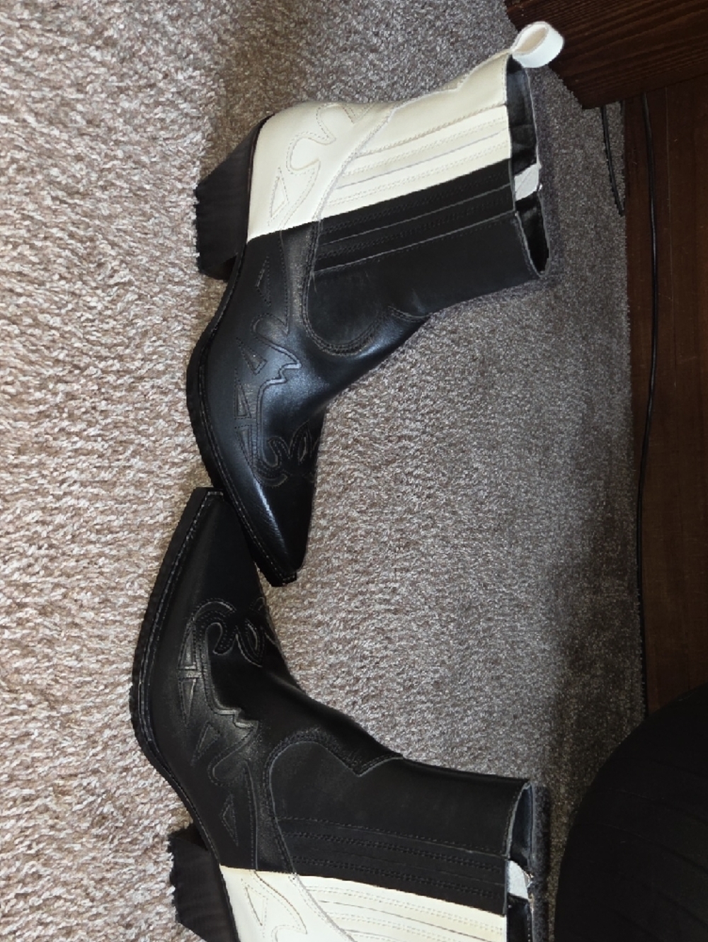 Dolce Vita Ramson Black and White Pointed Toe Western Ankle Boots - Picture 3 of 9